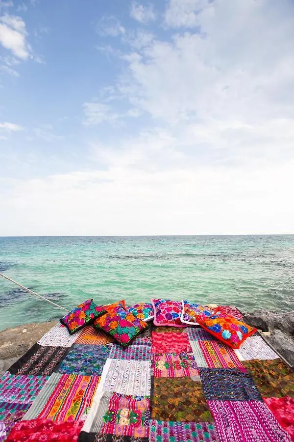 ***  The Safe House Hotel Tulum Mexico